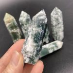 high-quality-green-moss-agate-points-wholesale-1